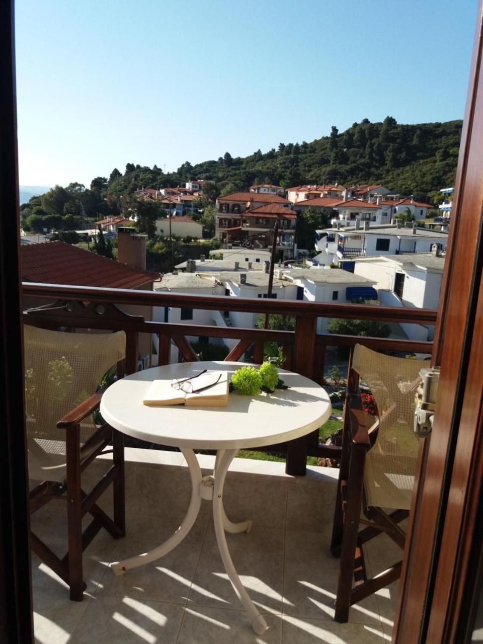 Apartamento Pansion Irini Uranópolis Exterior foto